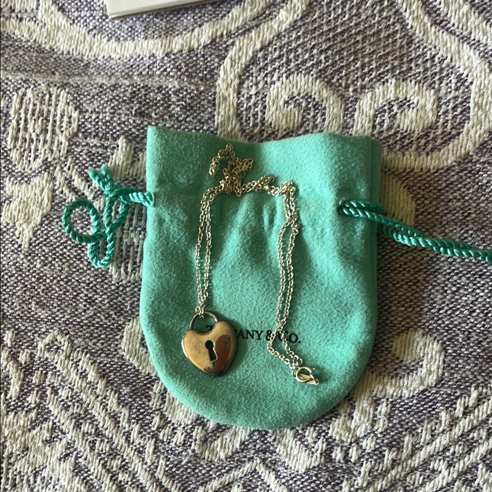 Tiffany & Co. Silver heart Necklace with keyhole design